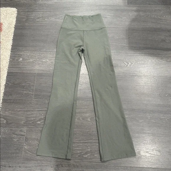 Beyond Yoga Spacedye Practice High Waisted Bootcut Pant - Picture 5 of 8